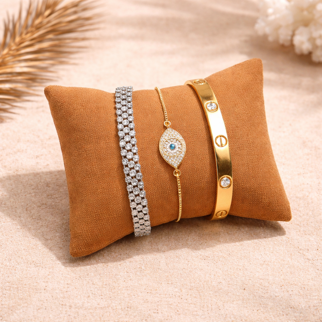 Soft Cushion Pillow for Watch & Bracelet Display – Pack of 1
