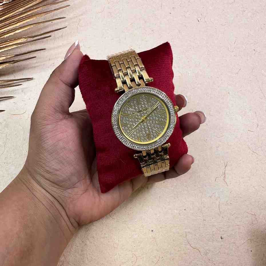 Velvet Watch Display Pillow (TBT)