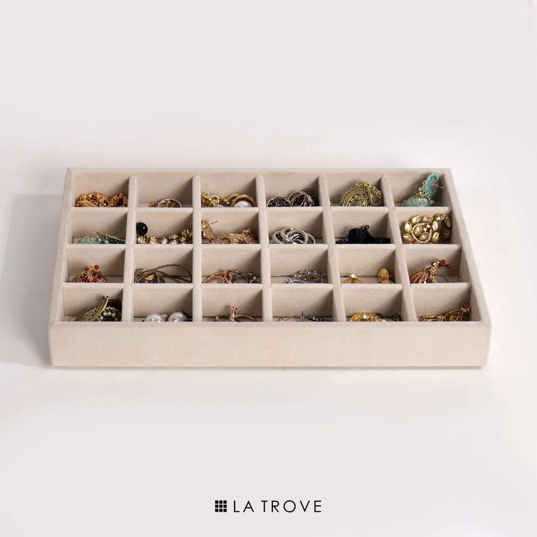Luxury 24 Grids Jewellery Tray