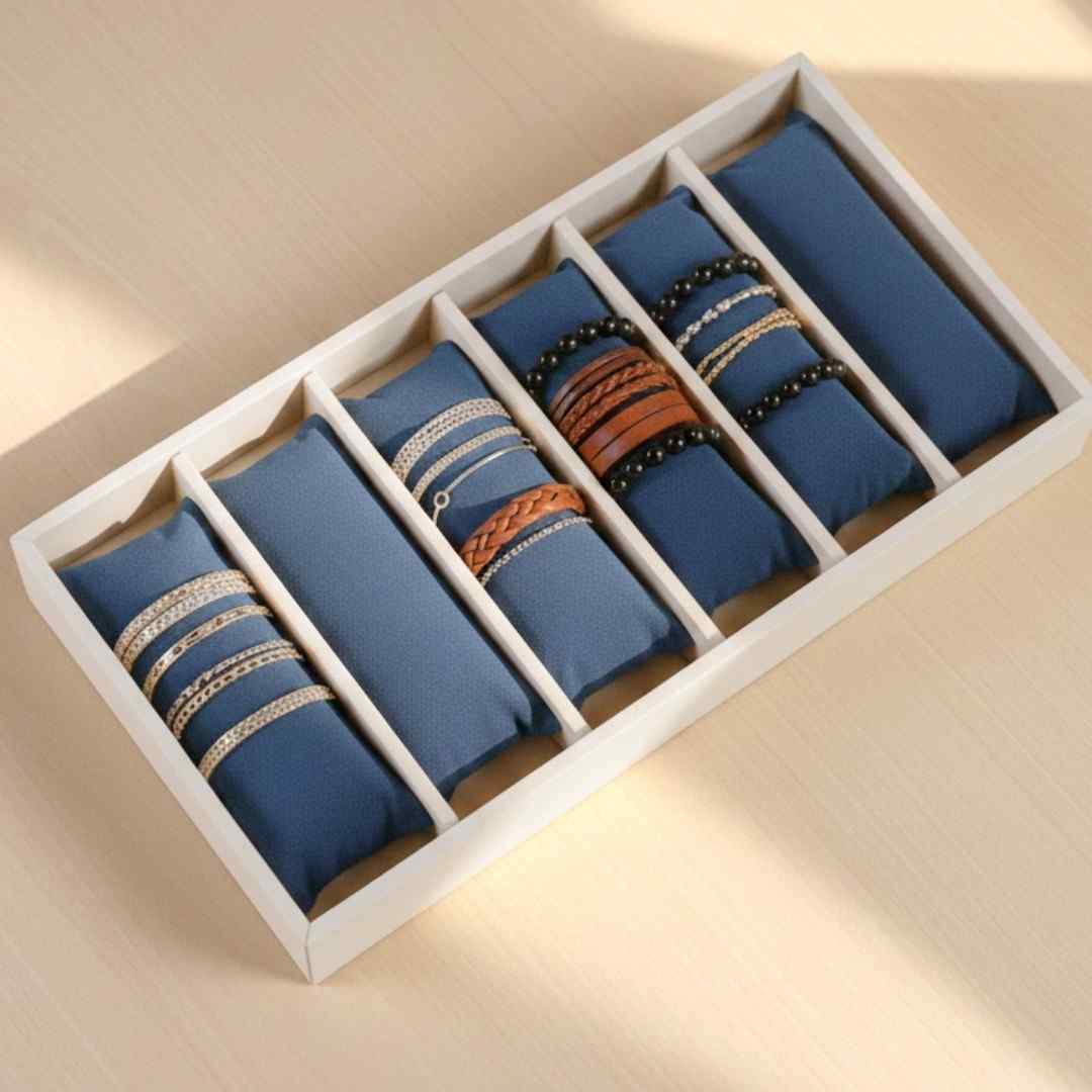 6 Slot Velvet Bracelet Organiser Tray with Pillow Cushions