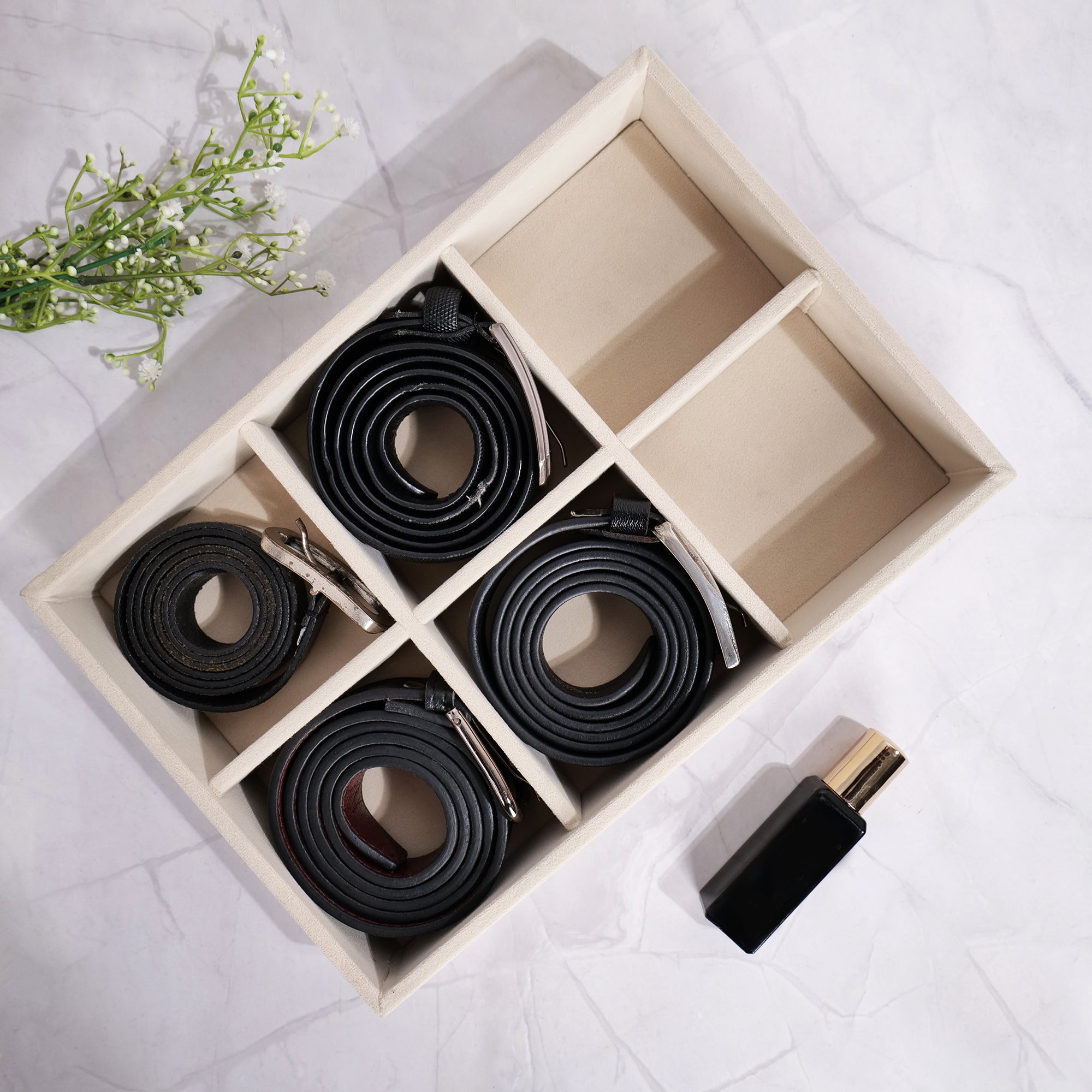 Cream velvet 6-slot belt tray with structured leatherette finish