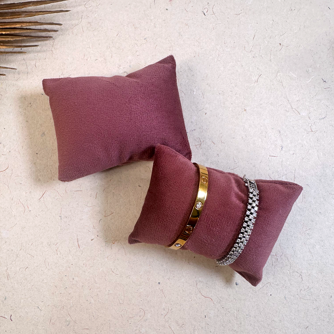 Velvet Display Pillow for Watch & Bracelet (TBT)