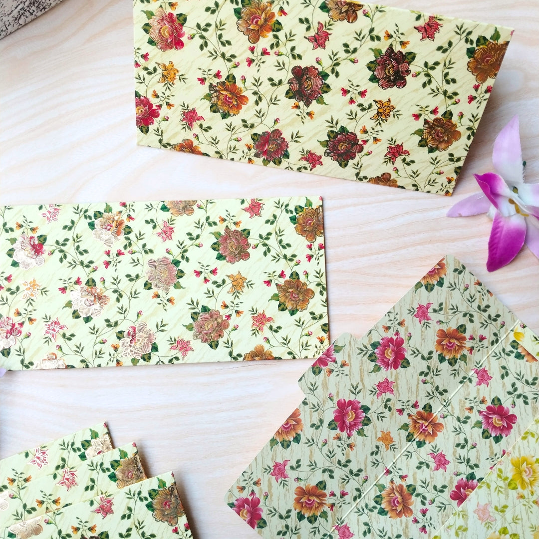 Floral Wedding Money Covers – La Trove.