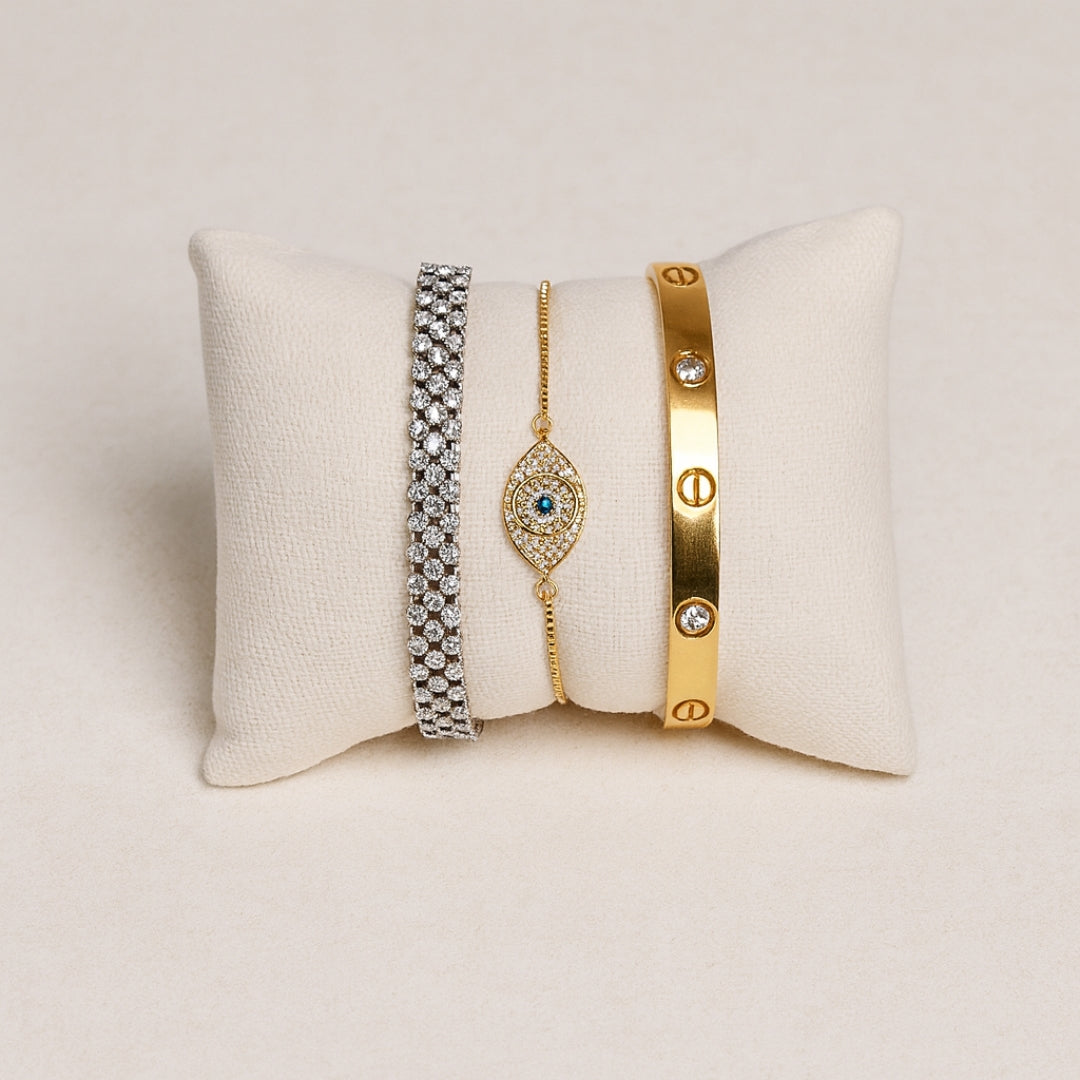 Soft Cushion Pillow for Watch & Bracelet Display