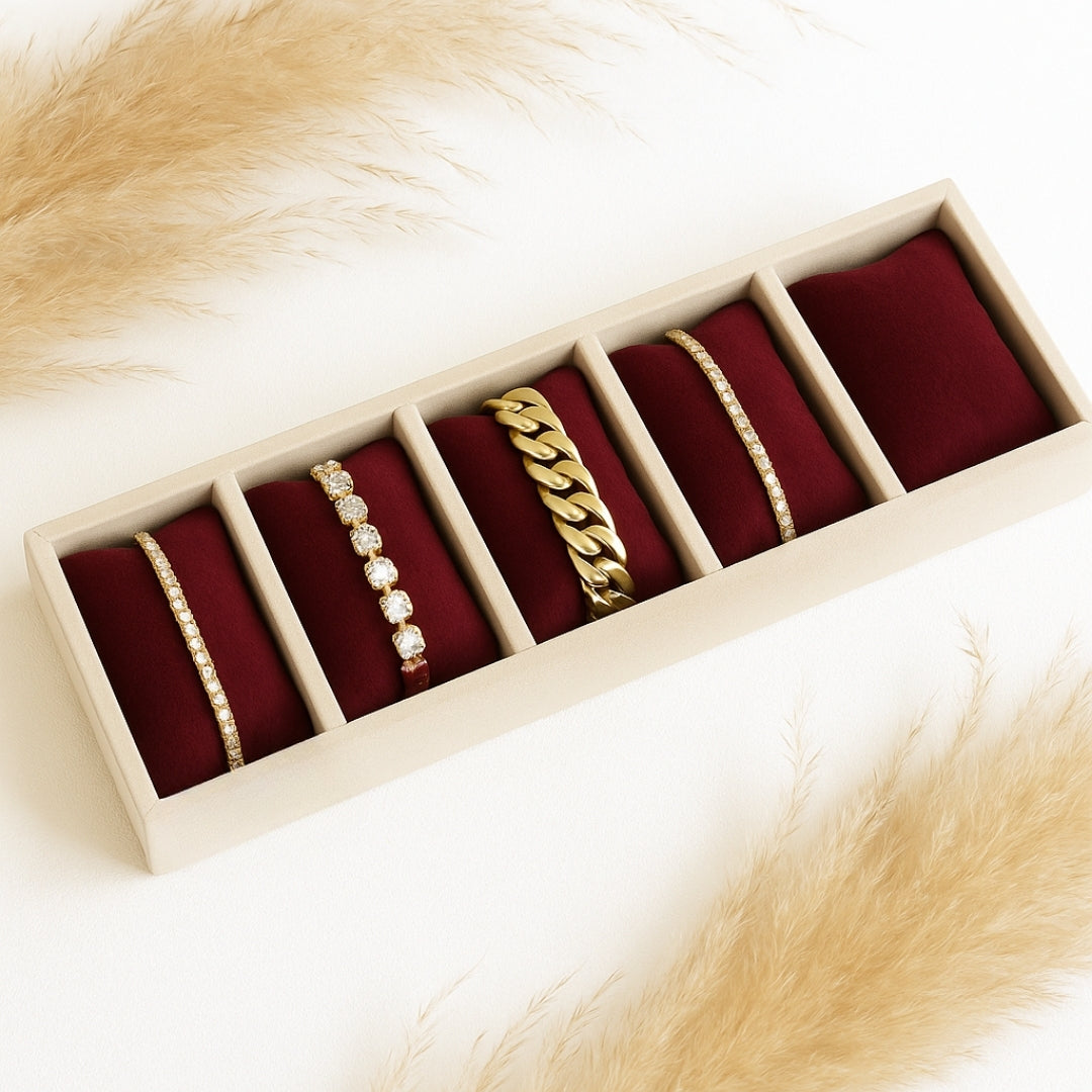 Multi-Colour Velvet Bracelet Tray with 5 Compartments – La Trove.