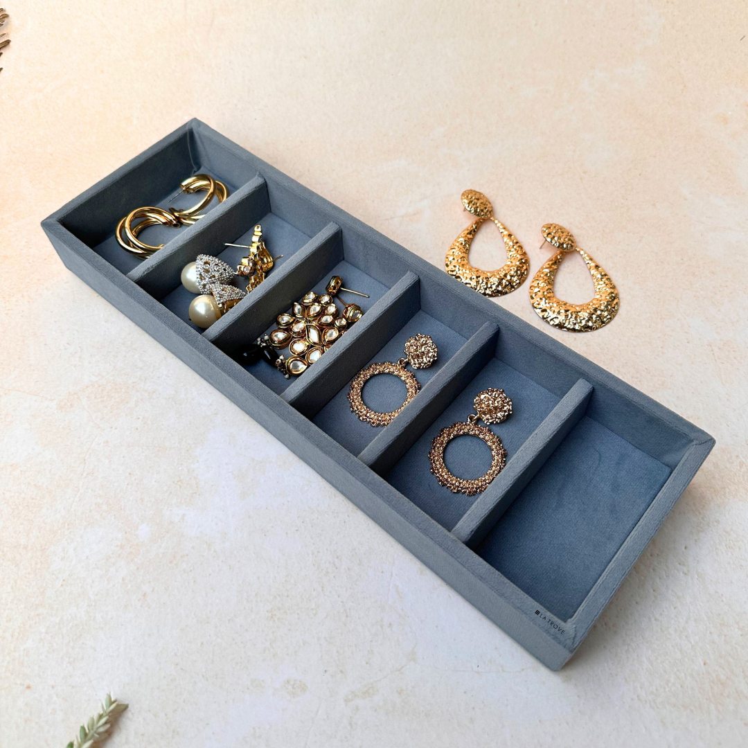 Grey velvet 6 grid jewelry organizer tray for daily use accessories