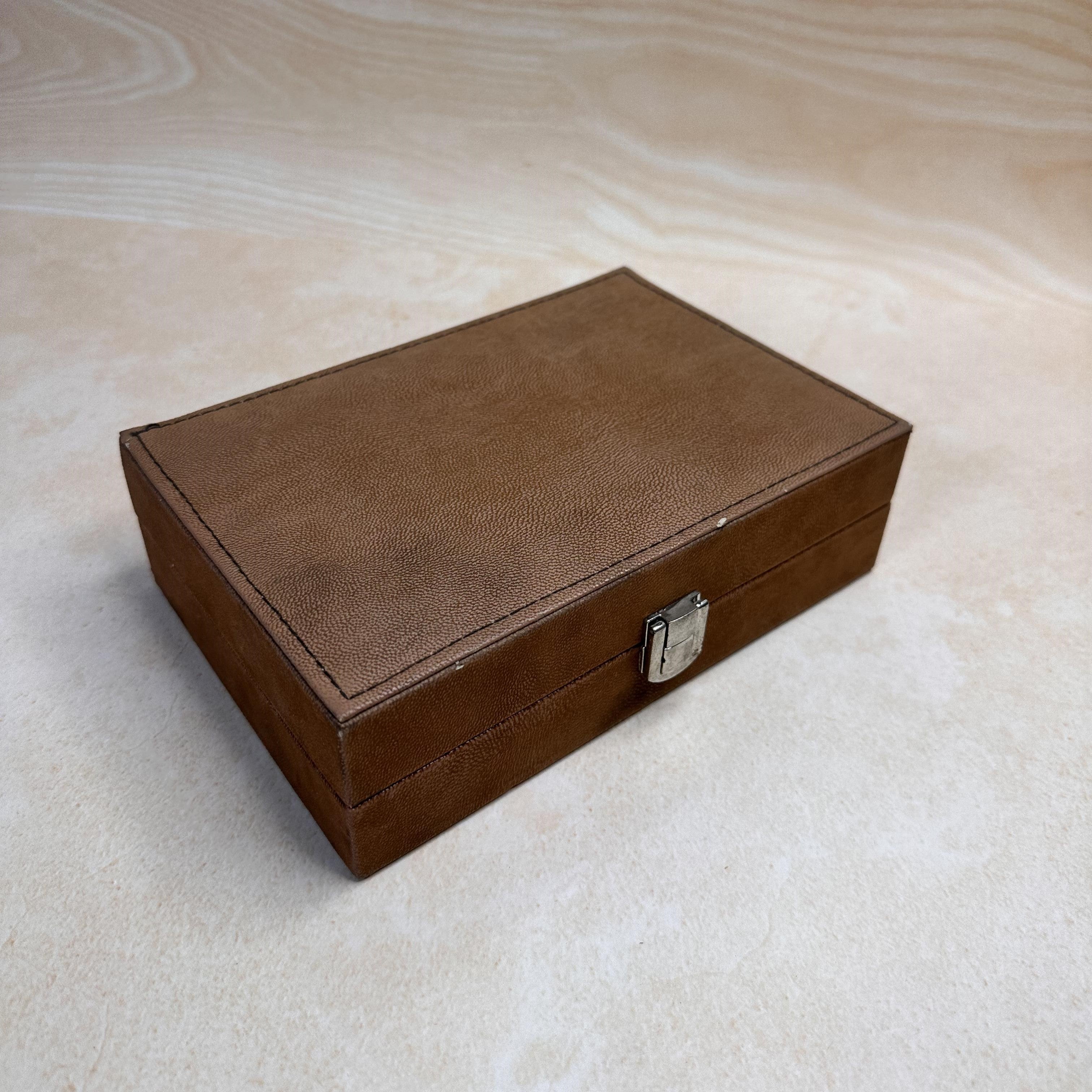 Minimalist & Versatile Organiser Box