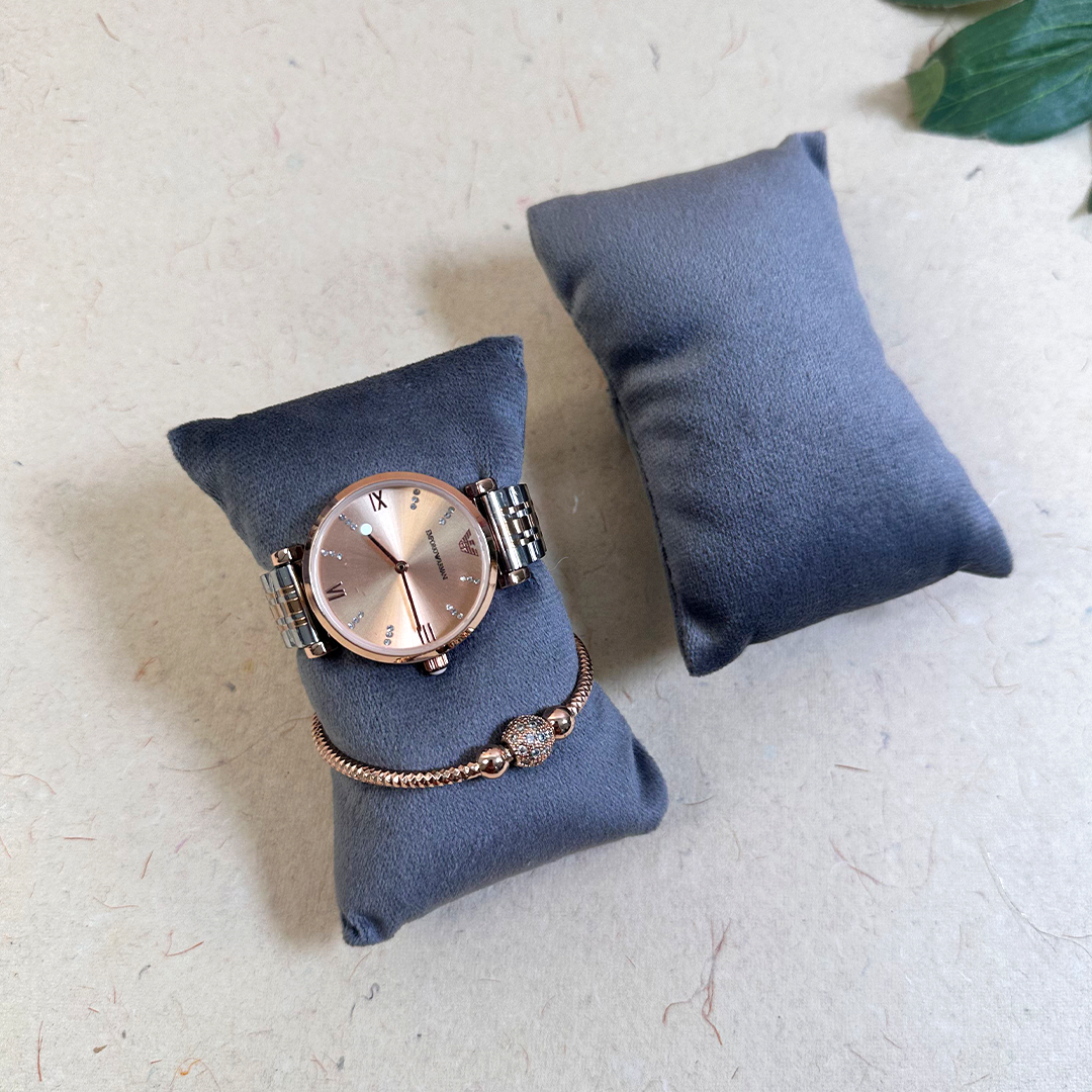 Velvet Display Pillow for Watch & Bracelet (TBT)