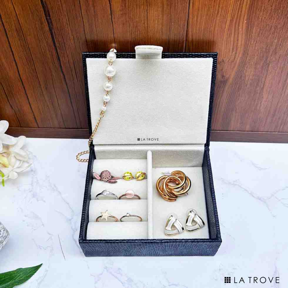 Ring & Plain Jewellery Box