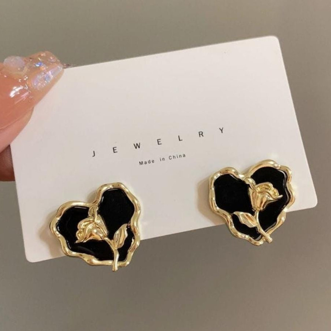 Black Gold Rose Stud Earrings – Lightweight Floral Jewelry for Women.