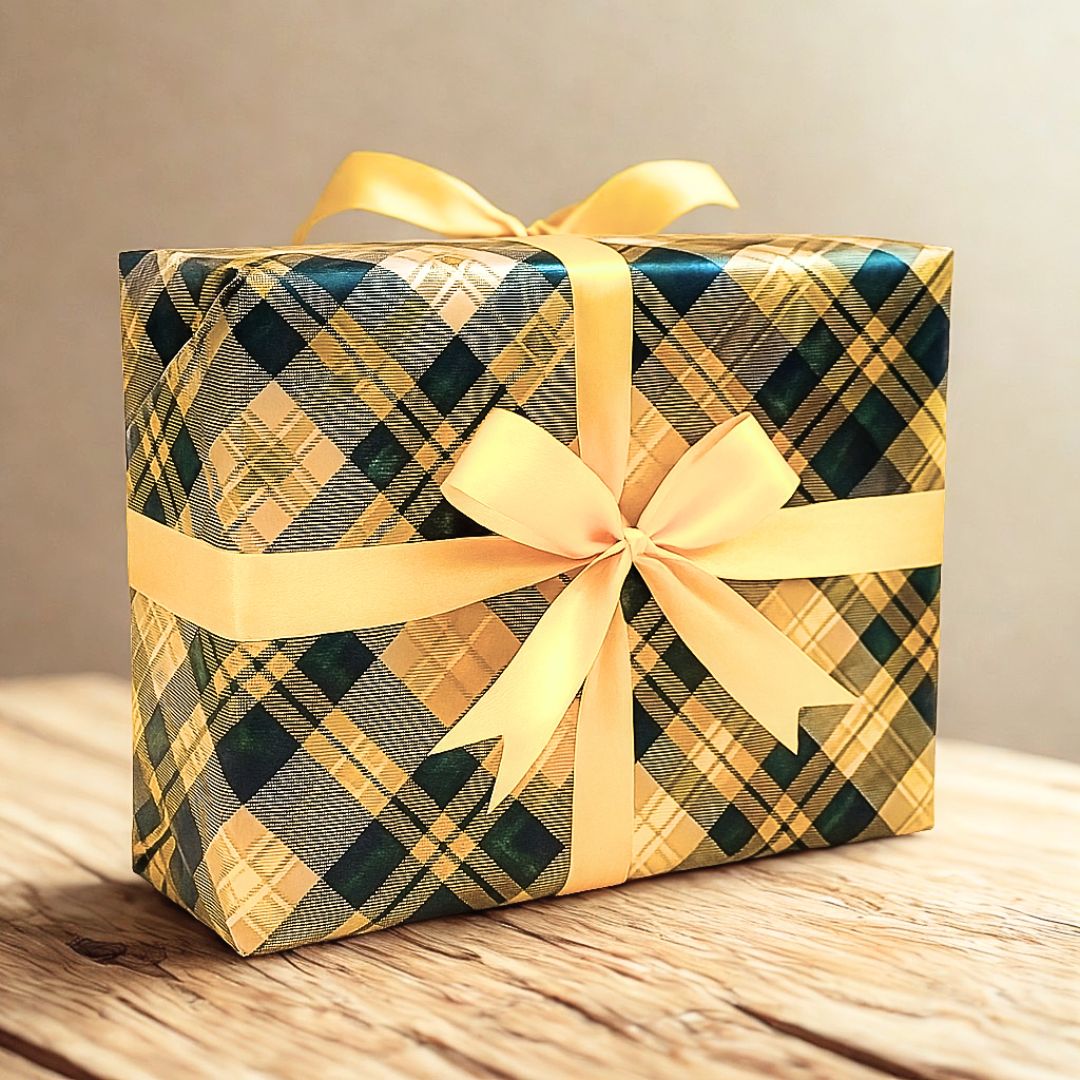 Elegant checks design packing paper for gift wrapping.