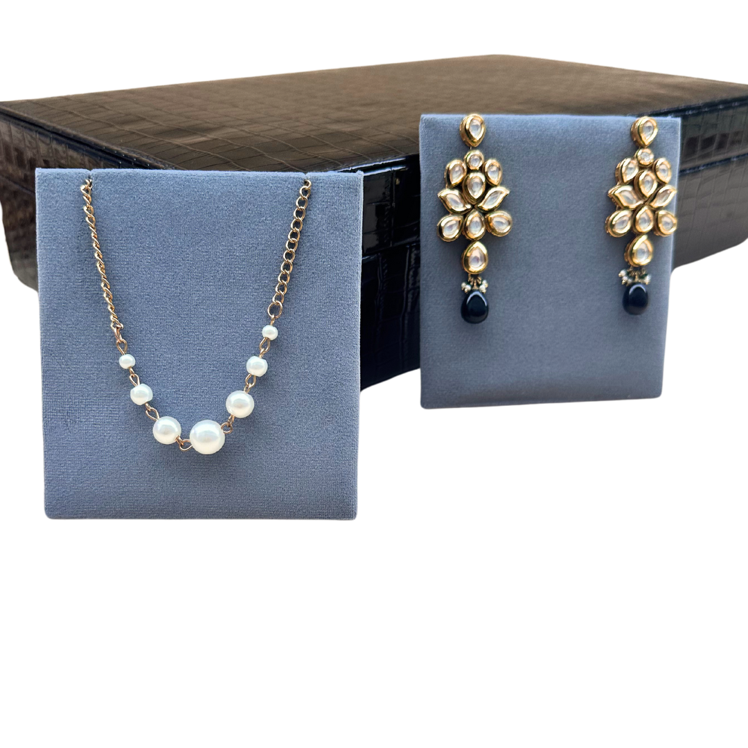 Necklace & Earrings Holder