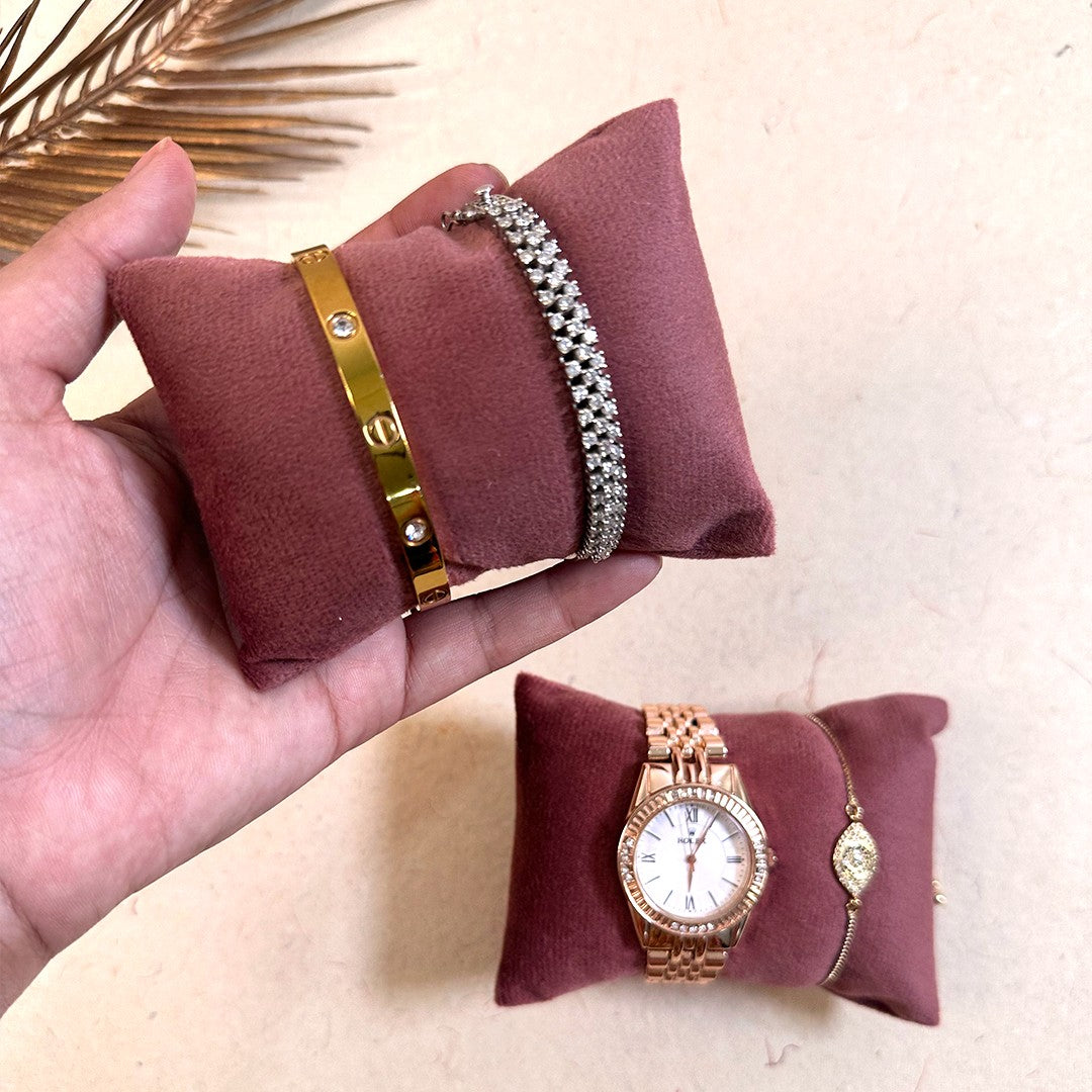 Velvet Display Pillow for Watch & Bracelet (TBT)