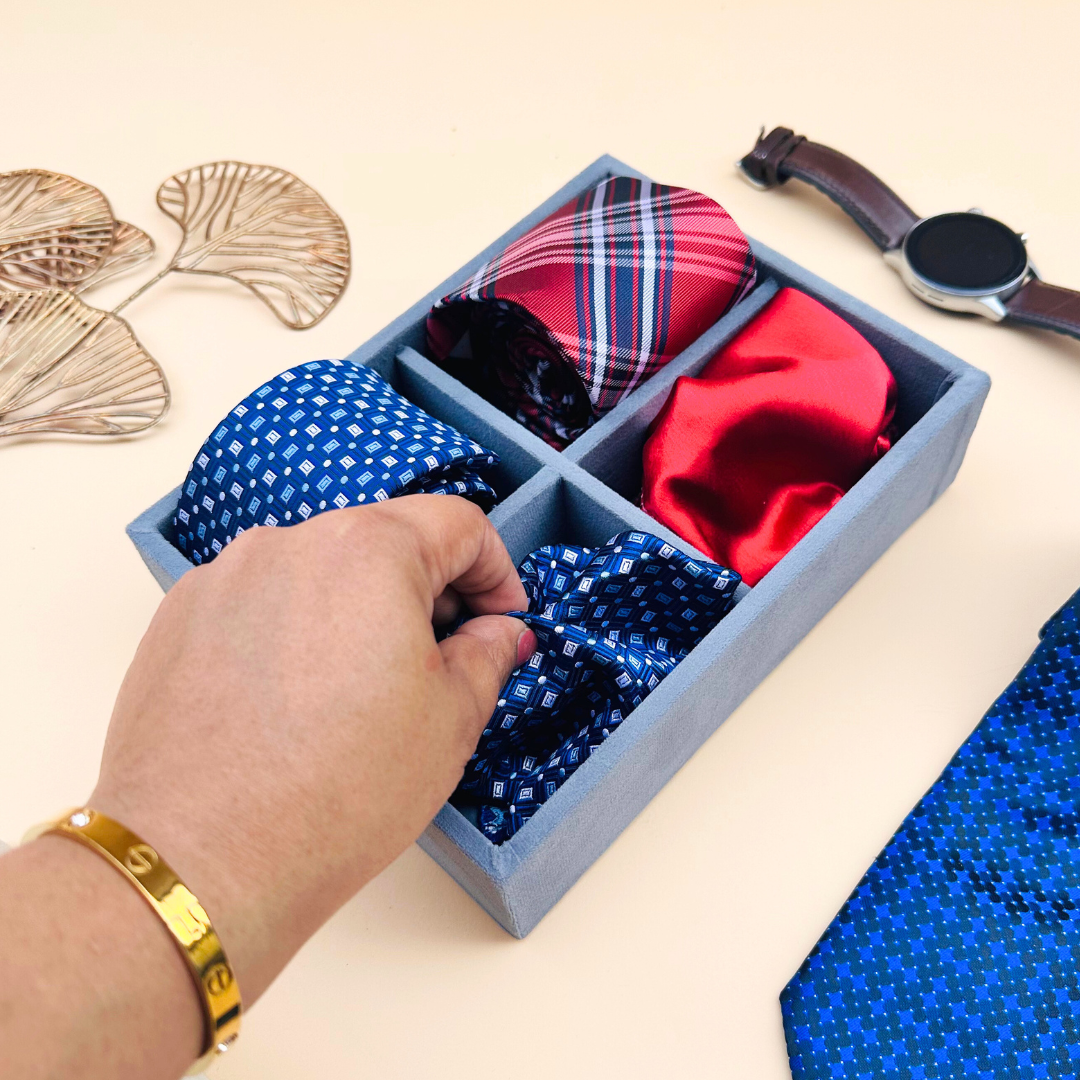4 Slot Tie & Pocket Square Tray