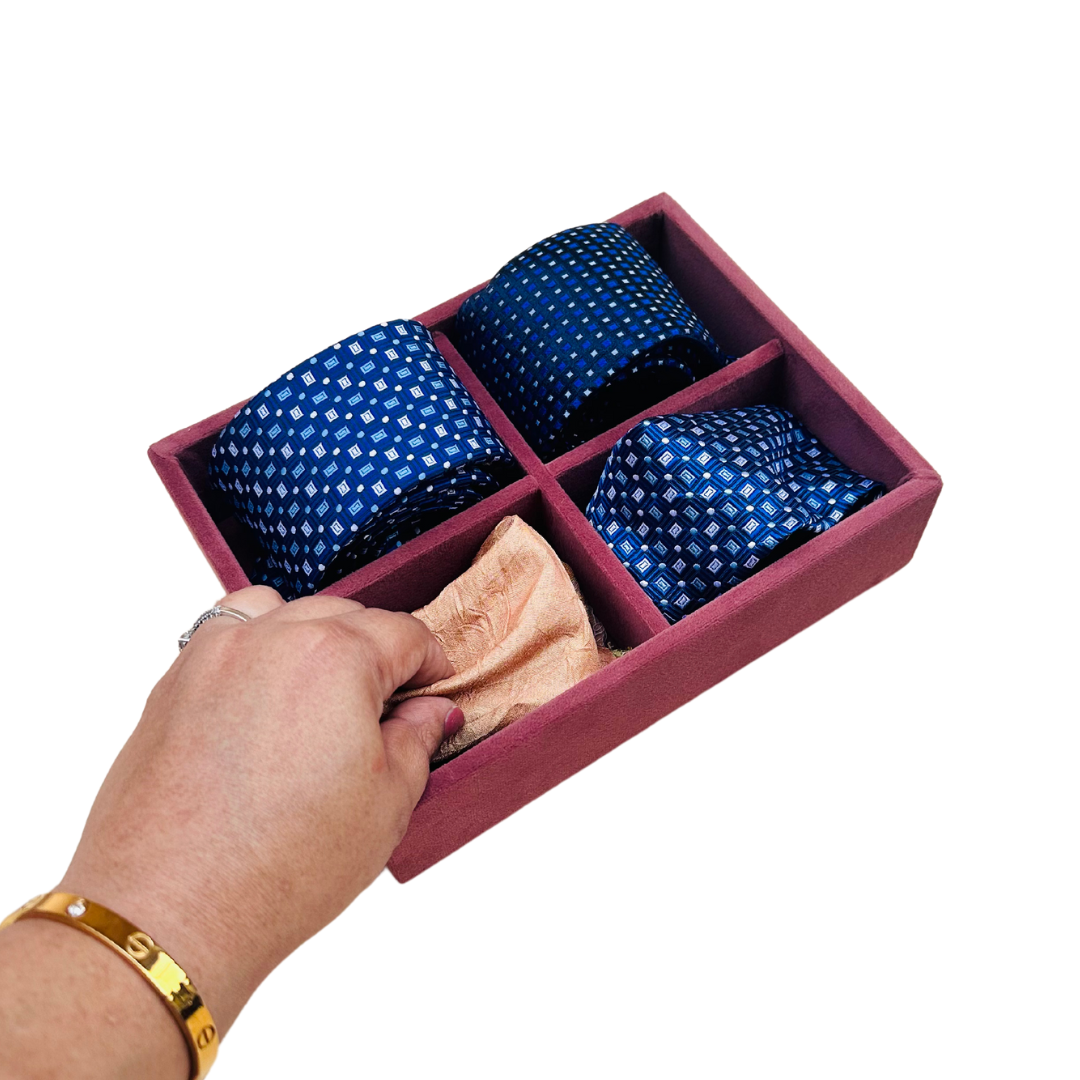 4 Slot Tie & Pocket Square Tray