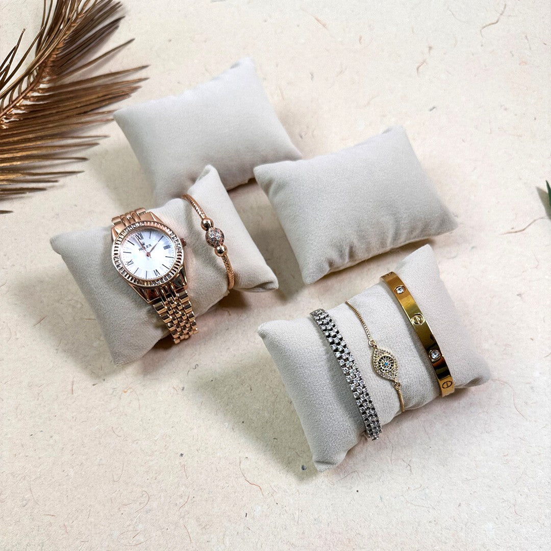 Velvet Display Pillow for Watch & Bracelet (TBT)