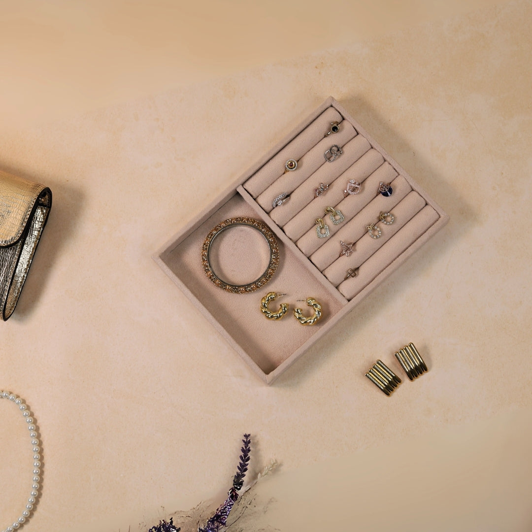 Ring Jewellery Tray – Elegant Plain Organizer for Rings La Trove