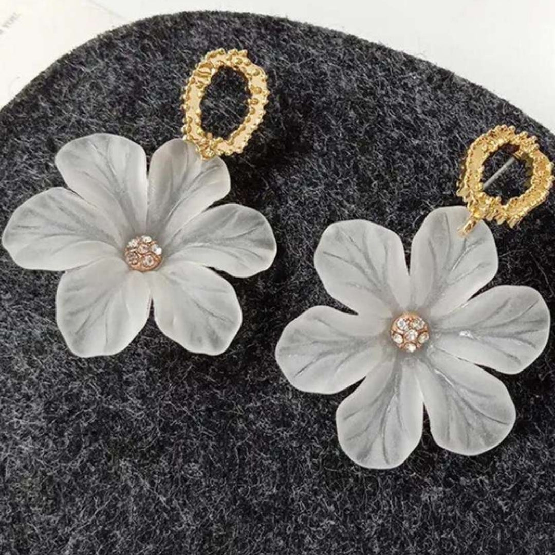 Frosted Floral Dangle Earrings