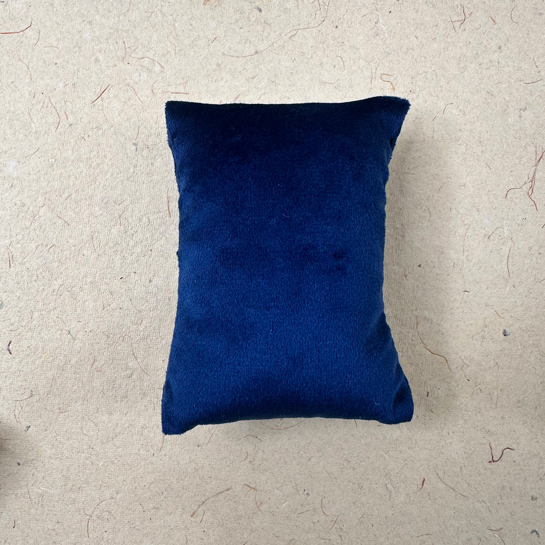 Velvet Display Pillow for Watch & Bracelet (TBT)