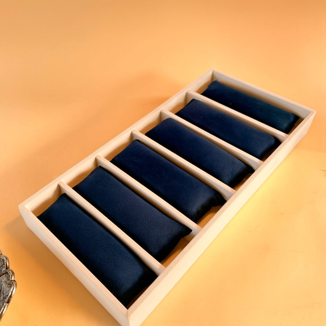 6 Slot Velvet Bracelet Organiser Tray with Pillow Cushions