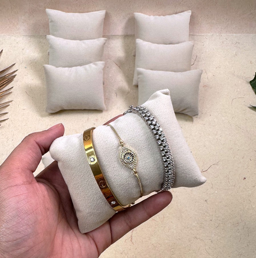 Velvet Display Pillow for Watch & Bracelet (TBT)