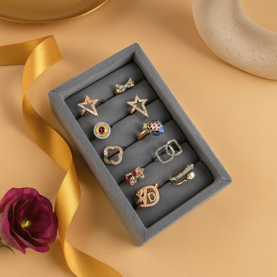 Grey Nano Ring Tray – Modern velvet-lined ring & stud organiser in a sleek grey aesthetic for clean wardrobes.