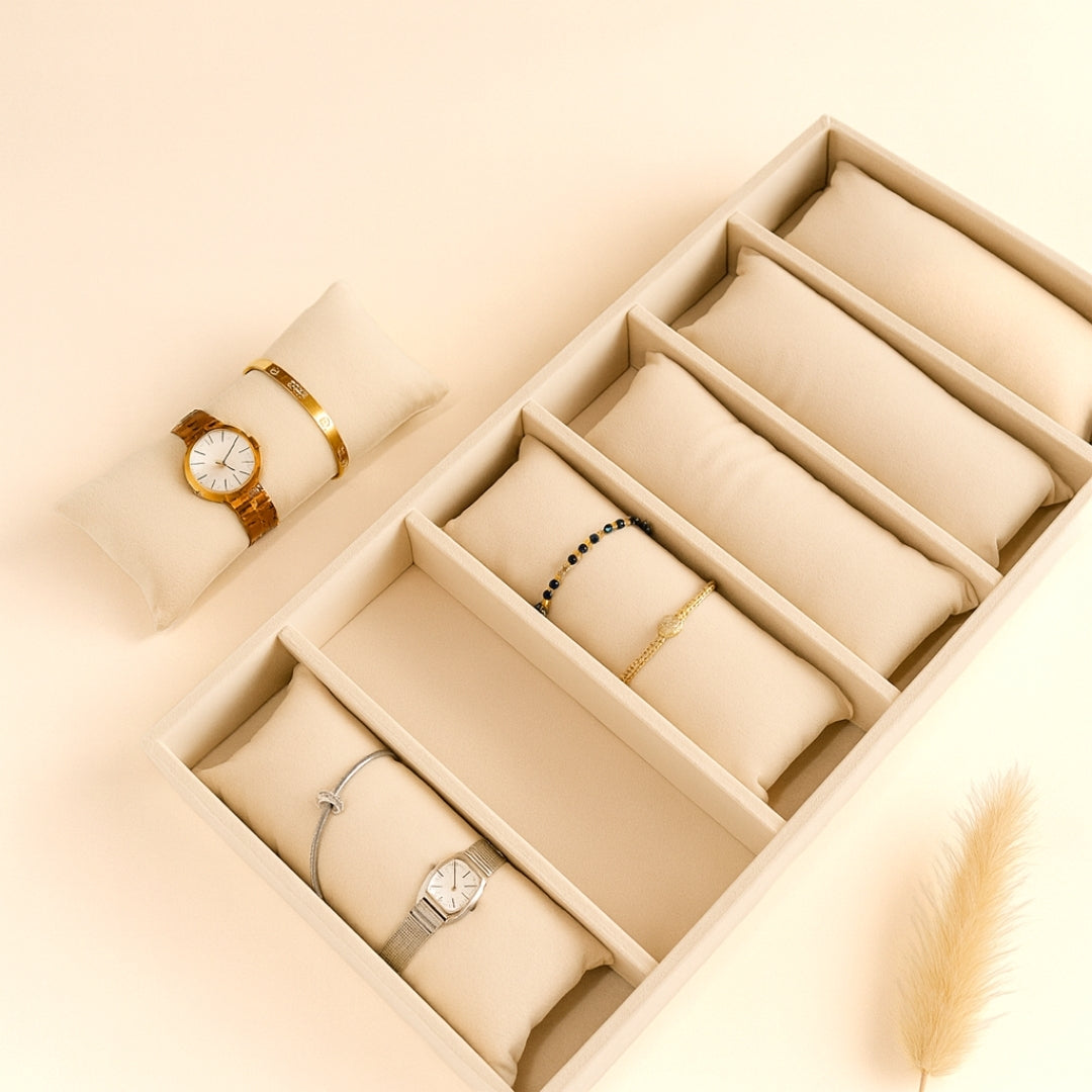 6 Slot Velvet Bracelet Organiser Tray with Pillow Cushions