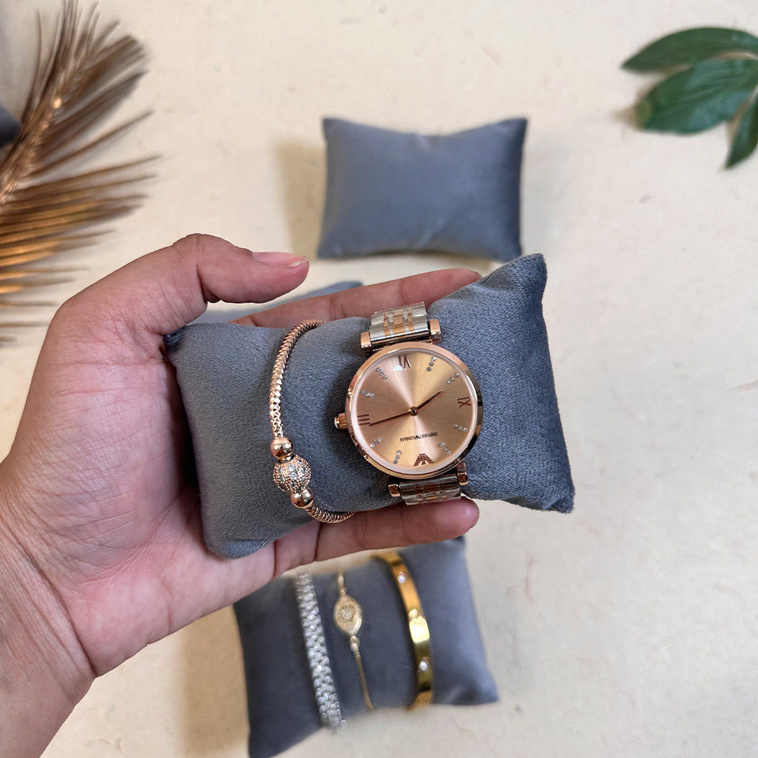 Velvet Display Pillow for Watch & Bracelet