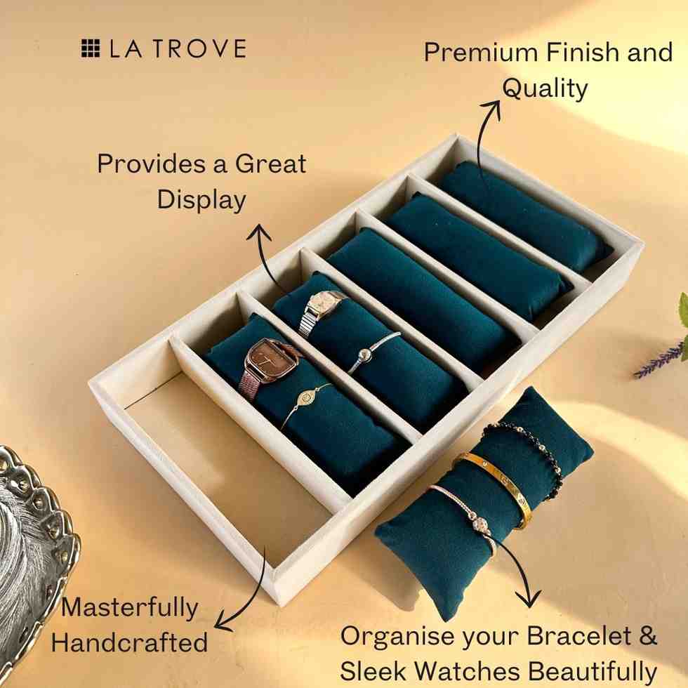 6 Slot Velvet Organiser Tray with Pillows