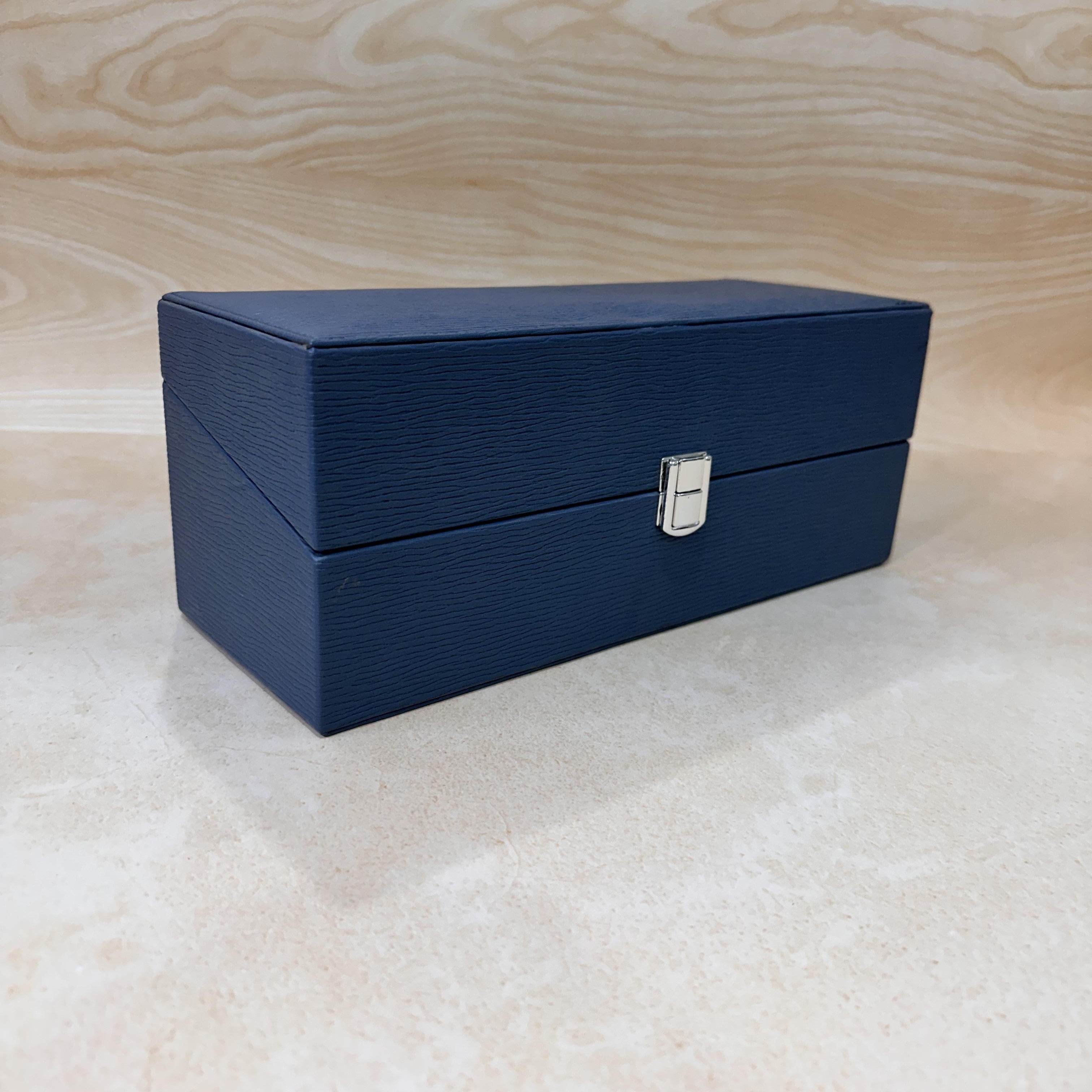 Blue 5-slot velvet belt storage box – premium organiser by Latrove.