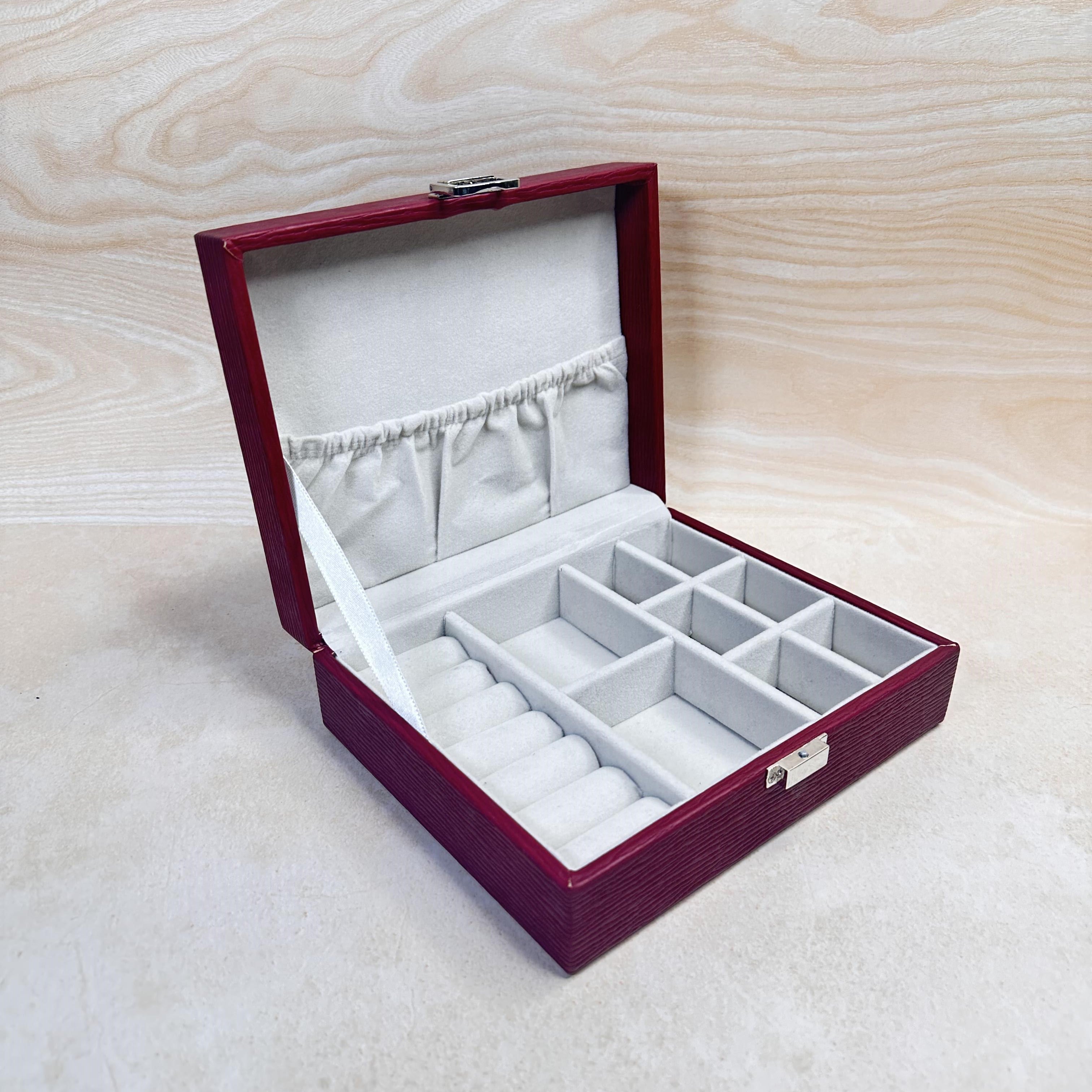 Red Luxury Multi-Section Jewellery Box – La Trove.