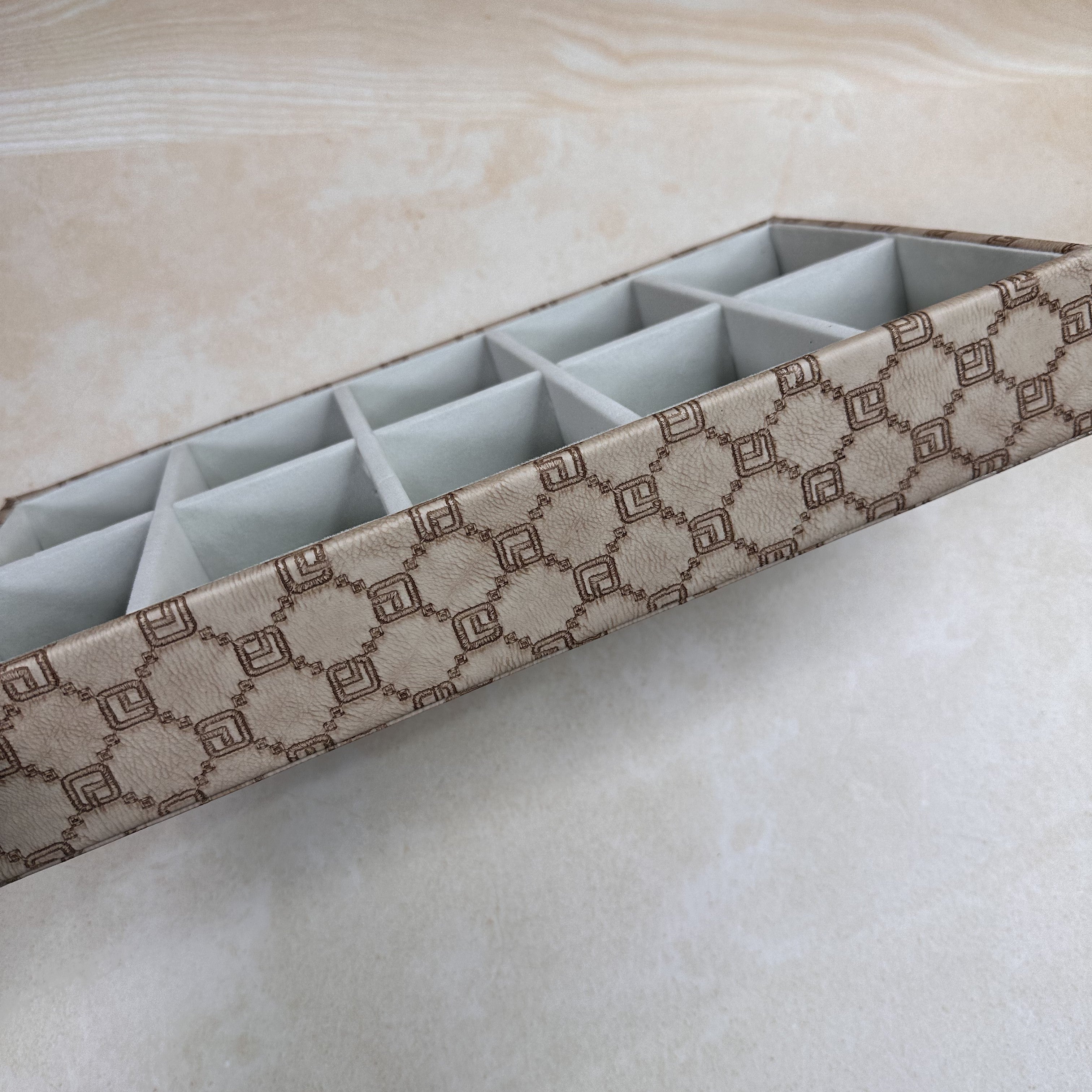 10 Slot Tie & Pocket Square Organiser Tray