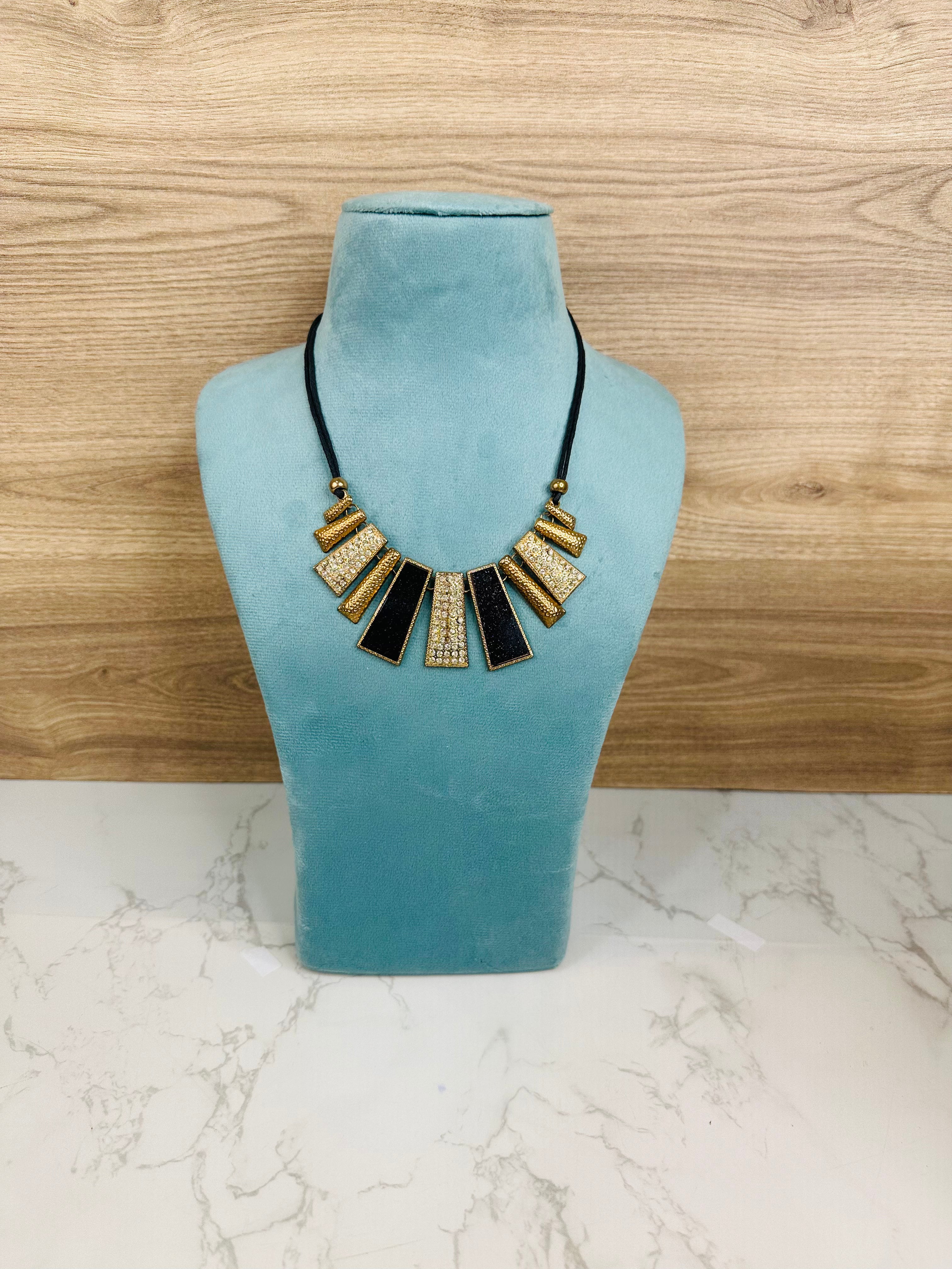 12-Slot Necklace Display Stand – Premium Velvet Organizer by La Trove.