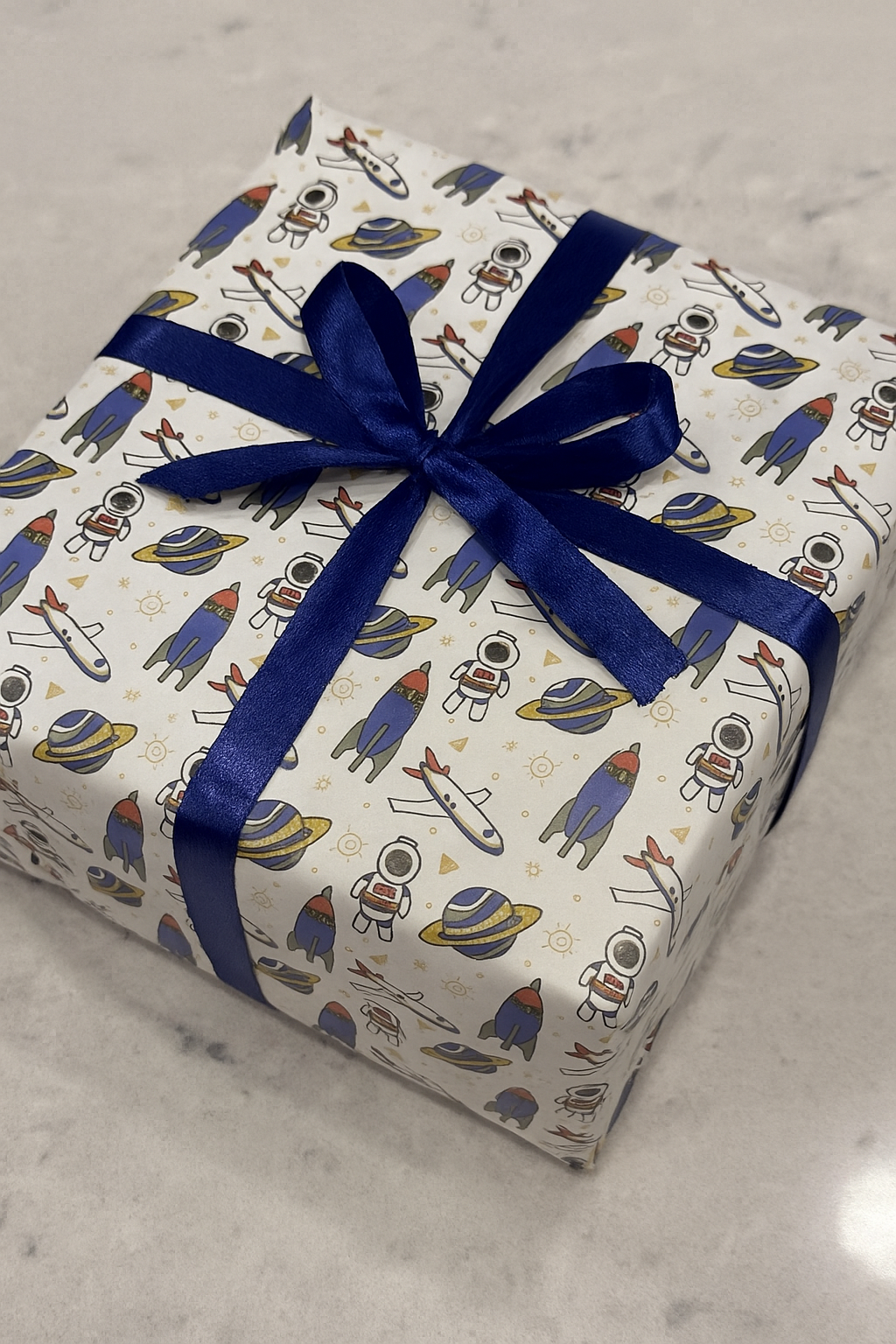 Space Design Packing Sheet for Gifting – La Trove.