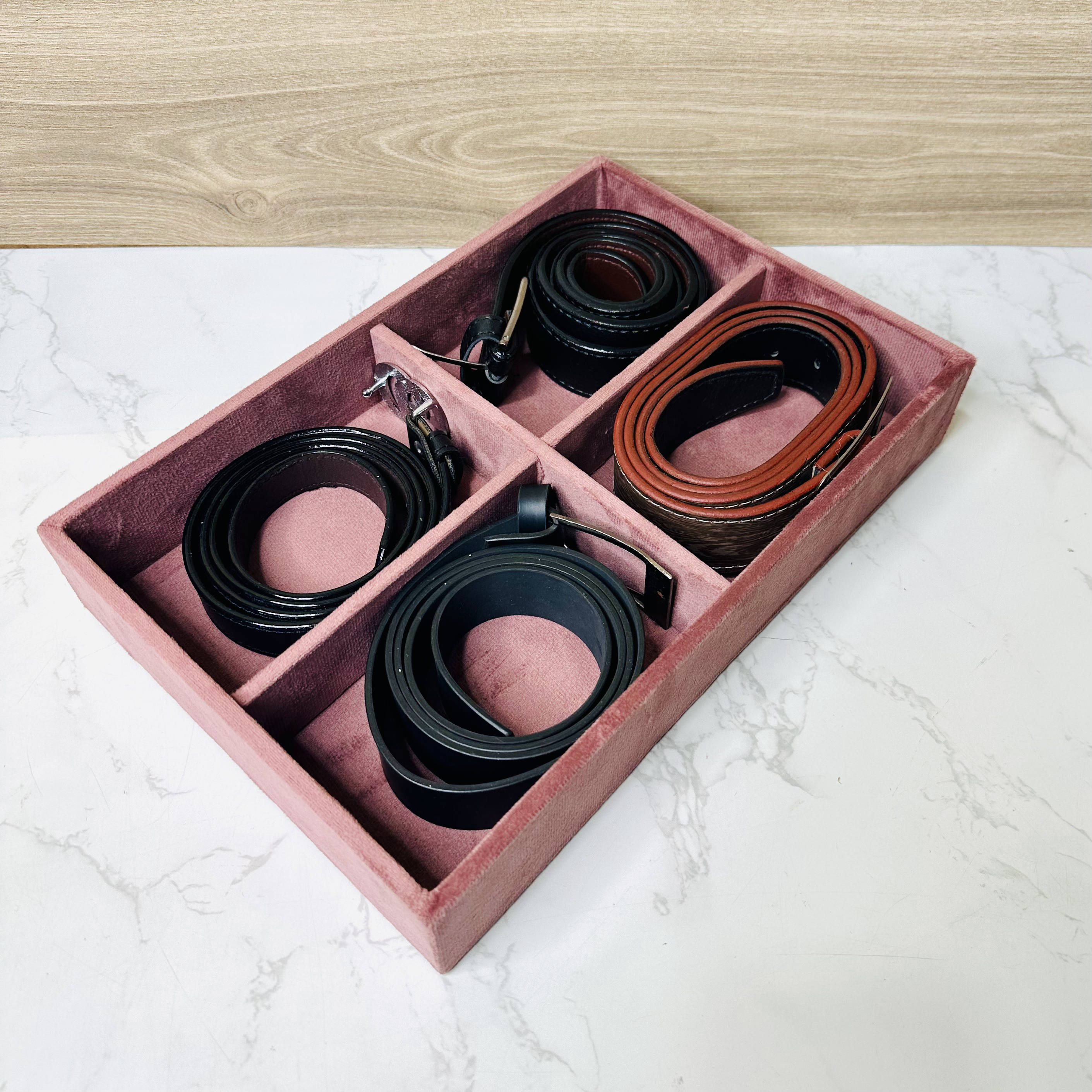 4 Slot Velvet Belt Tray