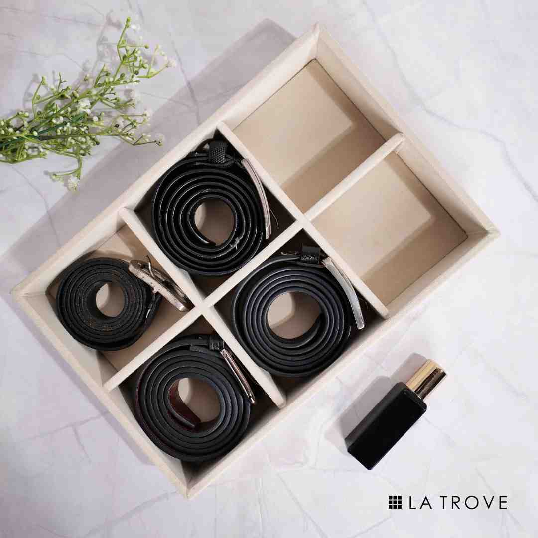 6 Slot Belt Tray