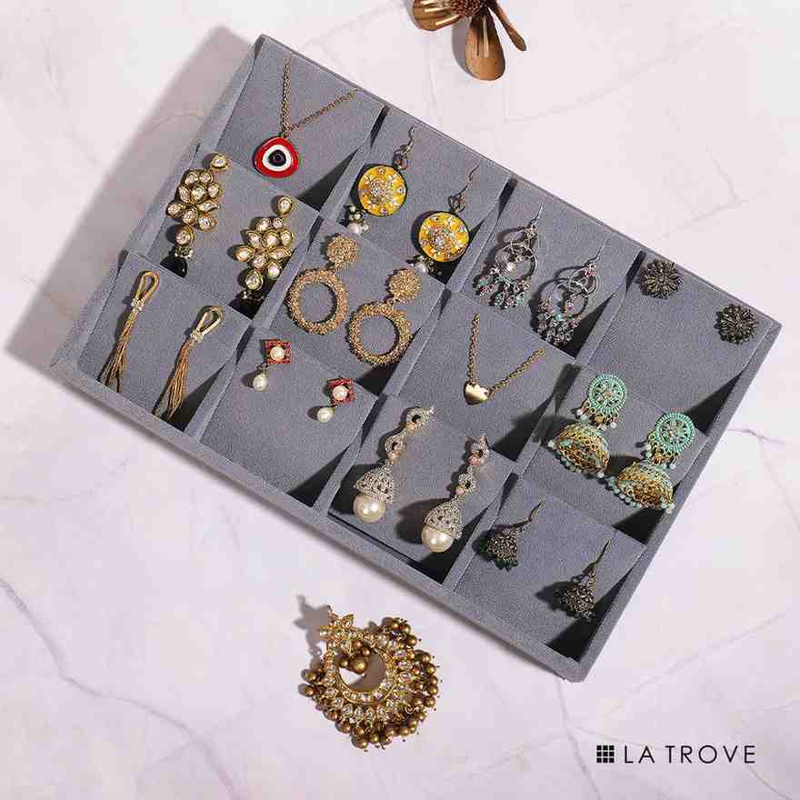 Luxury Velvet Earrings Jewellery Tray
