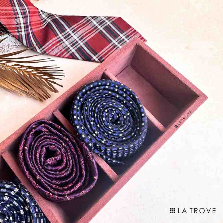 5 Slot Tie & Pocket Square Tray (Sleek)