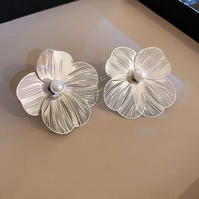Silver Floral Bloom Studs Earrings