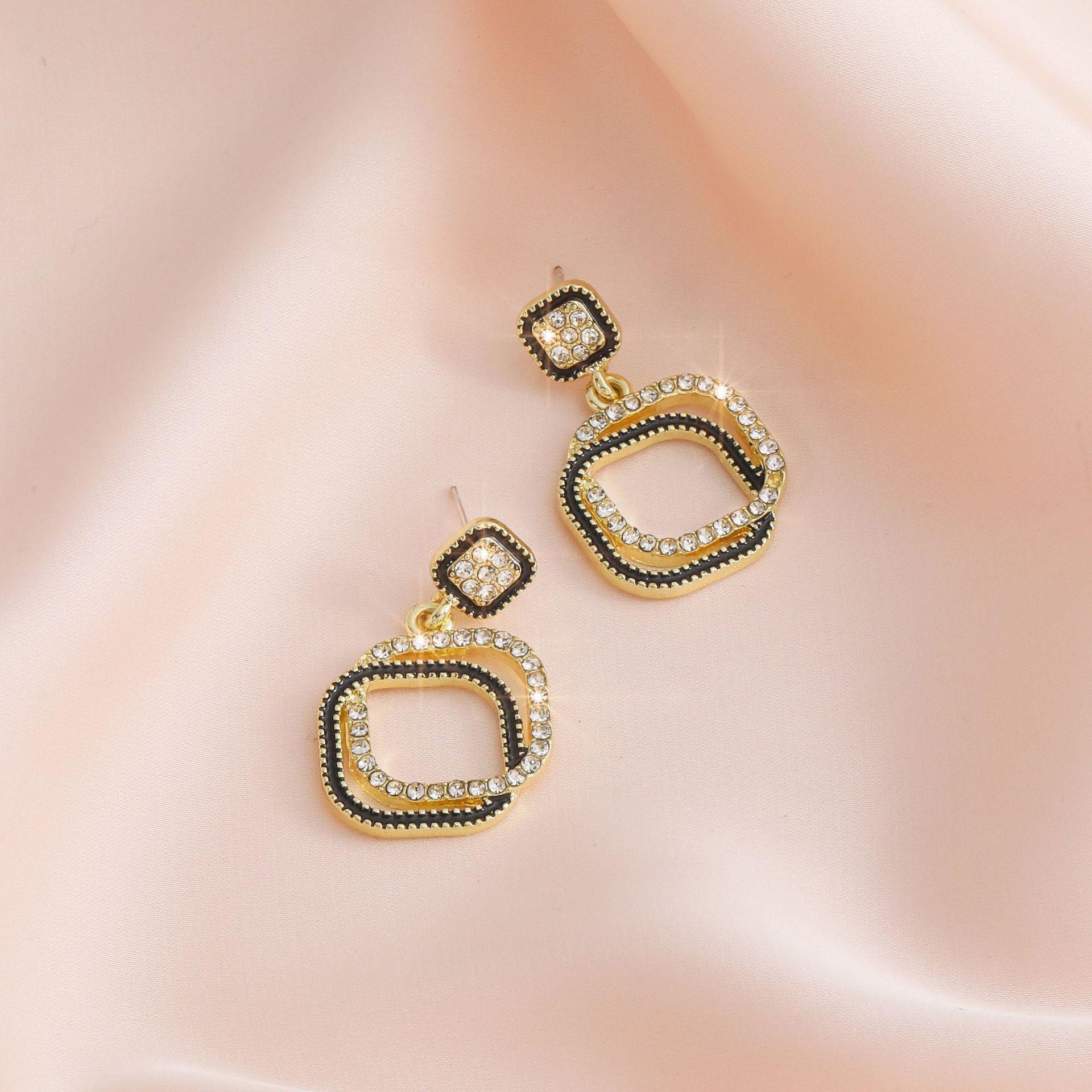 Stone Square Earrings