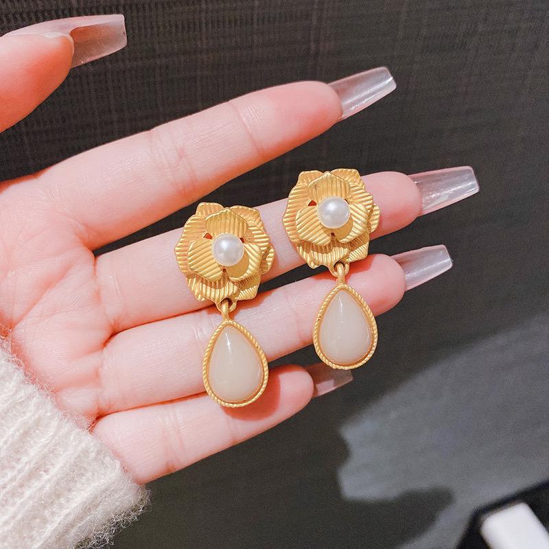 White Floral Drop Earrings