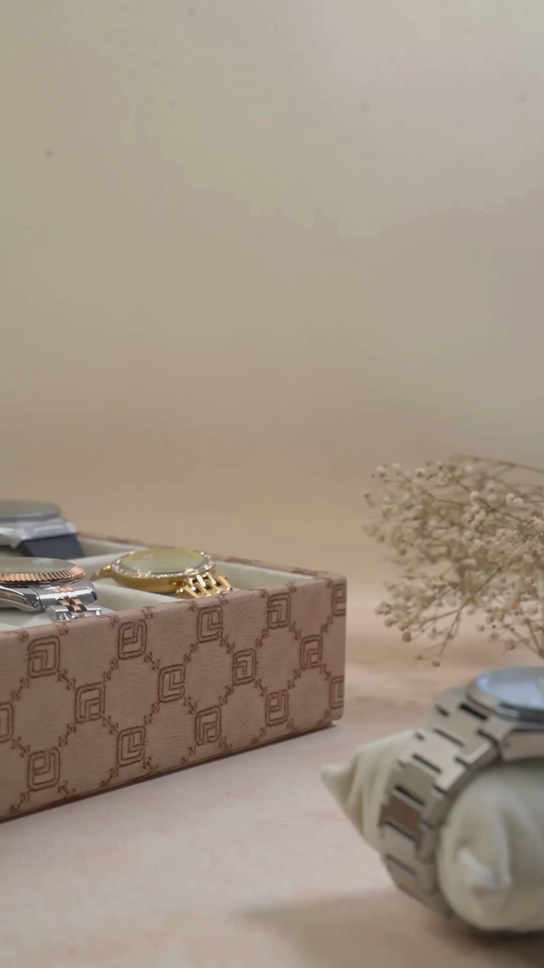 Designer 10-Slot Watch Tray