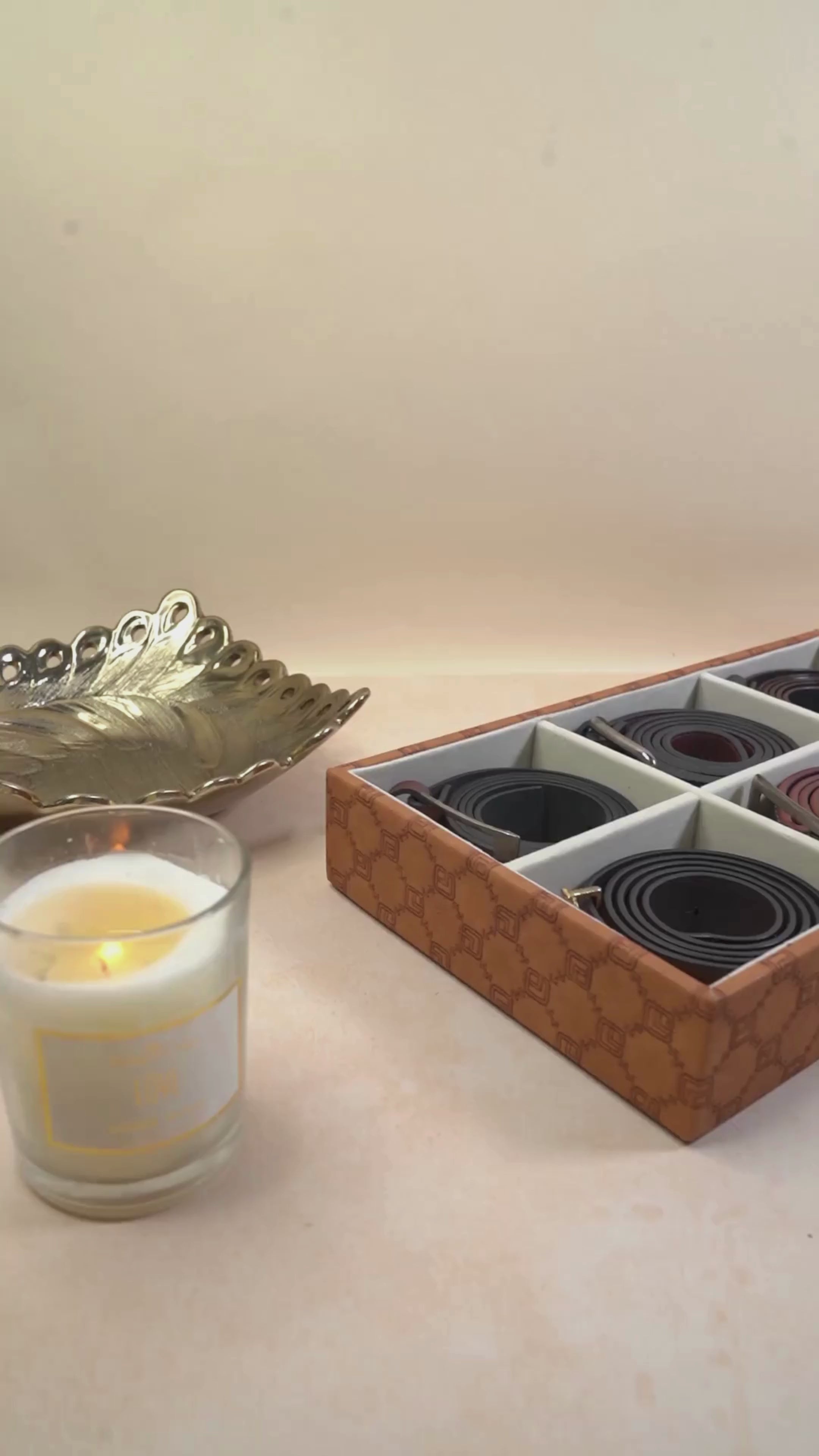 Designer 6-Slot Belt Tray